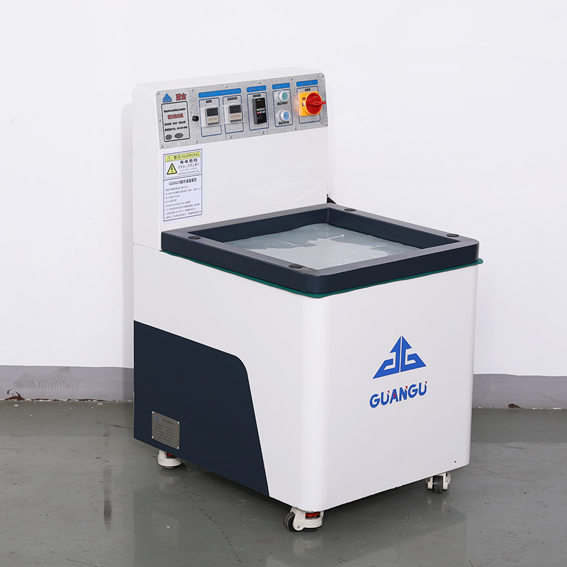 AdamaMAGNETIC POLISHING MACHINE GG8620